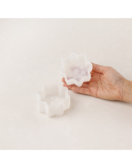 Snowflake mini cake silicone mould handmade