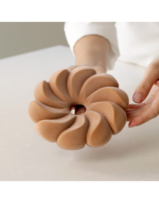 Moule Tender Petals top cake en silicone réalise à la main